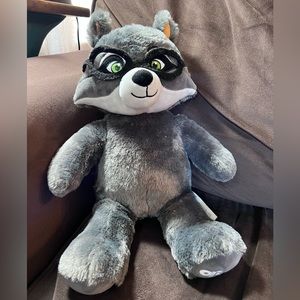 Build a Bear Oliver Raccoon Great wolf Lodge